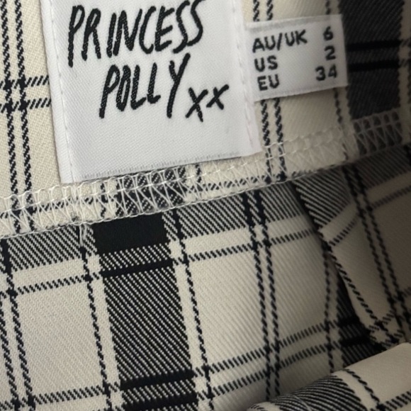 Princess Polly skort - Picture 3 of 3